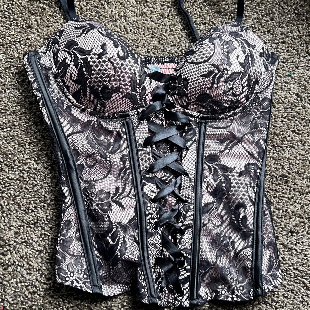 Charlotte Russe Black and Peach Corset Lace Top